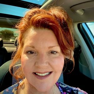 Meet your Posher, Collene